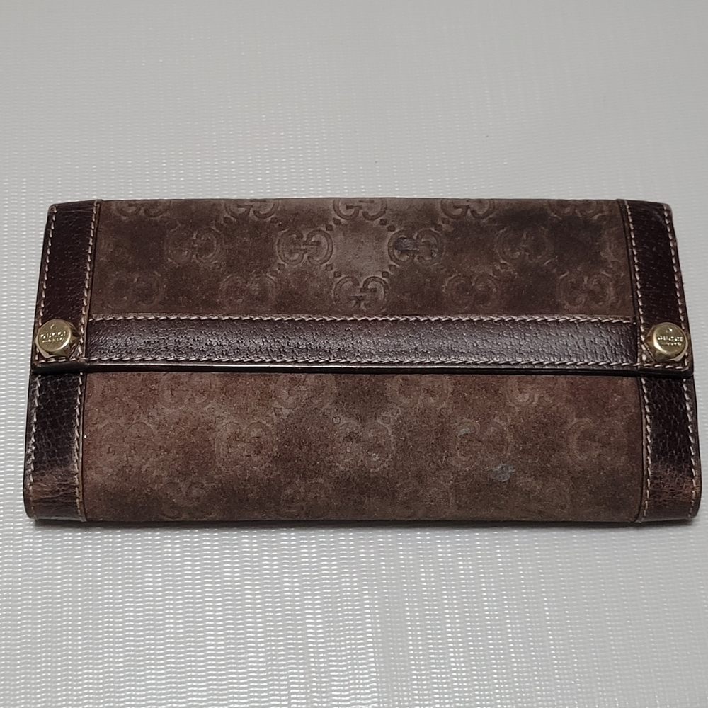 Gucci Gold and Brown Wallet Luxurious Leather Design